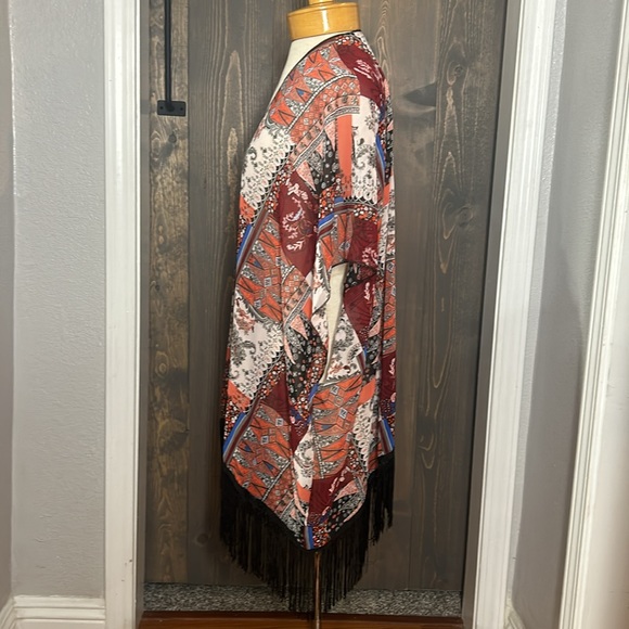 Multi-Color Cover-up - Picture 2 of 6